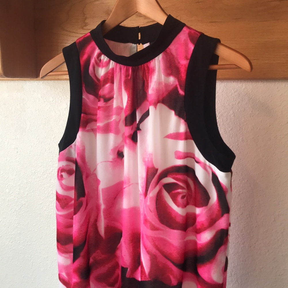 Worthington Floral Sleeveless Blouse - Picture 8 of 10
